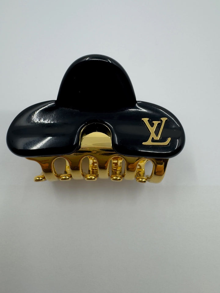 Louis Vuitton LV Hair Clip – Pink, Cream, Black & Blue – foto 3 – LodyFair