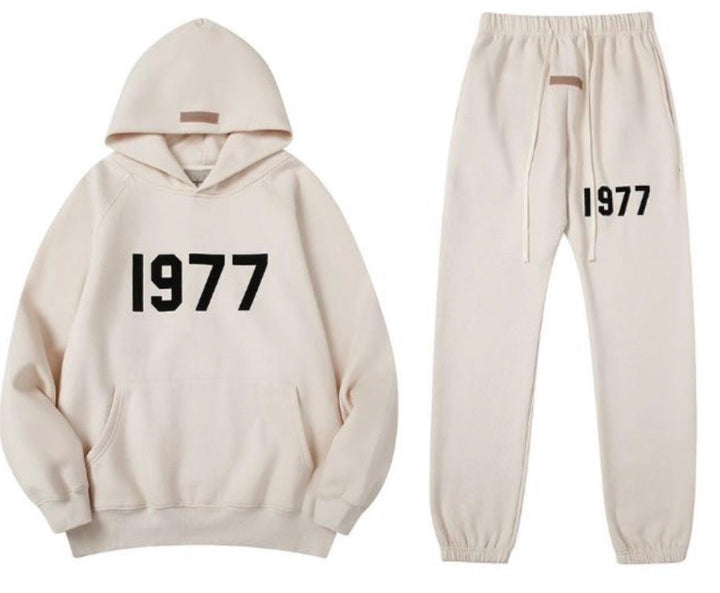 Essentials 1977 Trainingspak – foto 5 – LodyFair