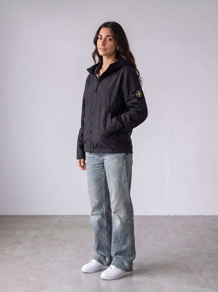 Stone Island Windbreaker Jas — gedragen door model